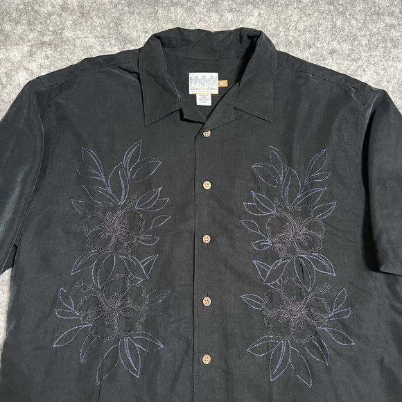 Quiksilver Floral Button Up Shirt Men's L Black Embroidered Short Sleeve Modal - Picture 7 of 17